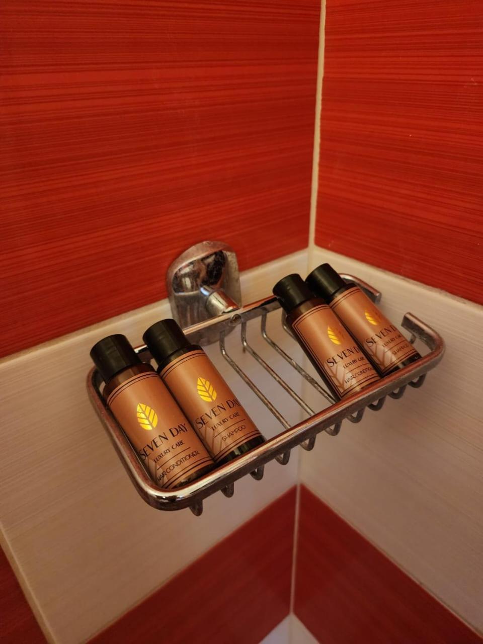Sunhill Villa Shkodër エクステリア 写真