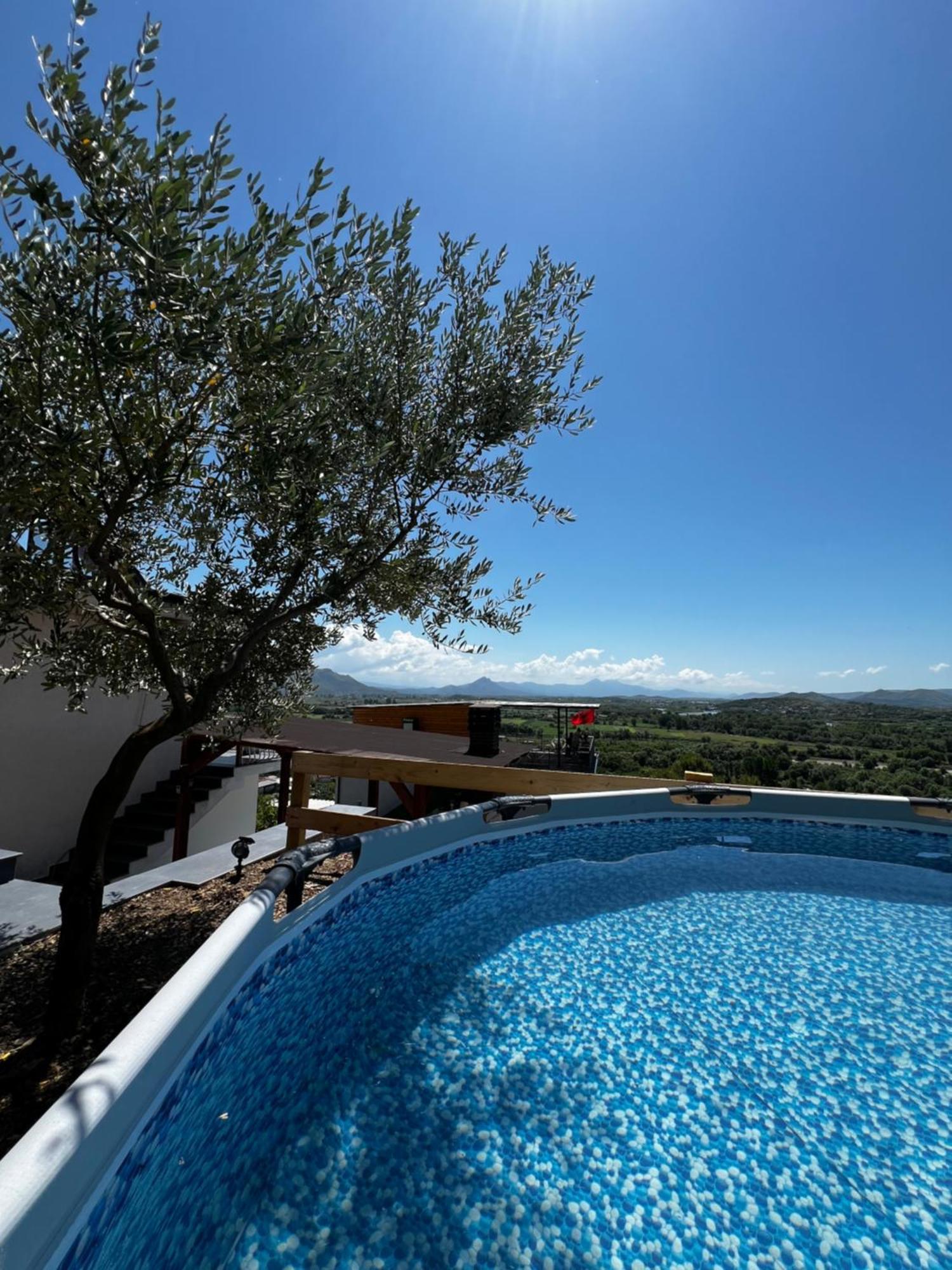 Sunhill Villa Shkodër エクステリア 写真